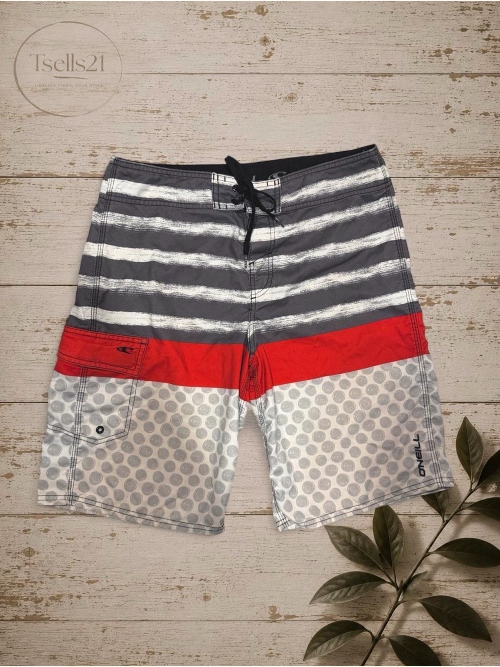 O'Neill Men's Multi-Pattern Board Shorts / Swim Trunks - Size 32